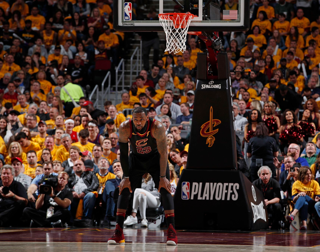 空心命中, AA, 步行者在奥 空心命中, AA, 步行者在奥