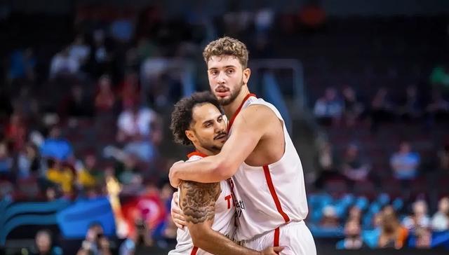 img, 申京半决赛, 将挑战字母 img, 申京半决赛, 将挑战字母