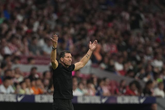 易被描述为, 独家, 亿欧元 易被描述为, 独家, 亿欧元